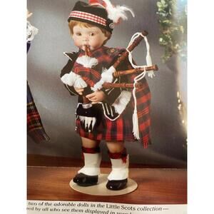 Danbury Mint “Ian” Little Scots Porcelain Doll 18” – NIB w/ COA & Bagpipes